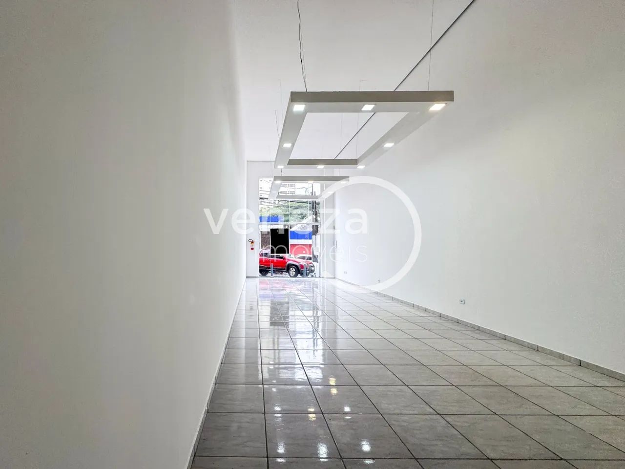 Salão para alugar, 63,60 m², no Centro de Londrina - Foto 4