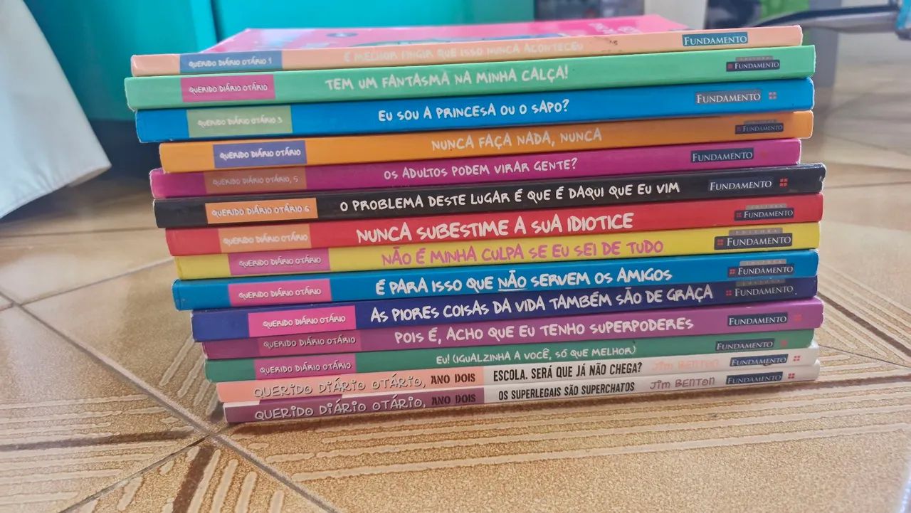 Coleção de 14 livros usados Querido Diário Otário - Foto 5