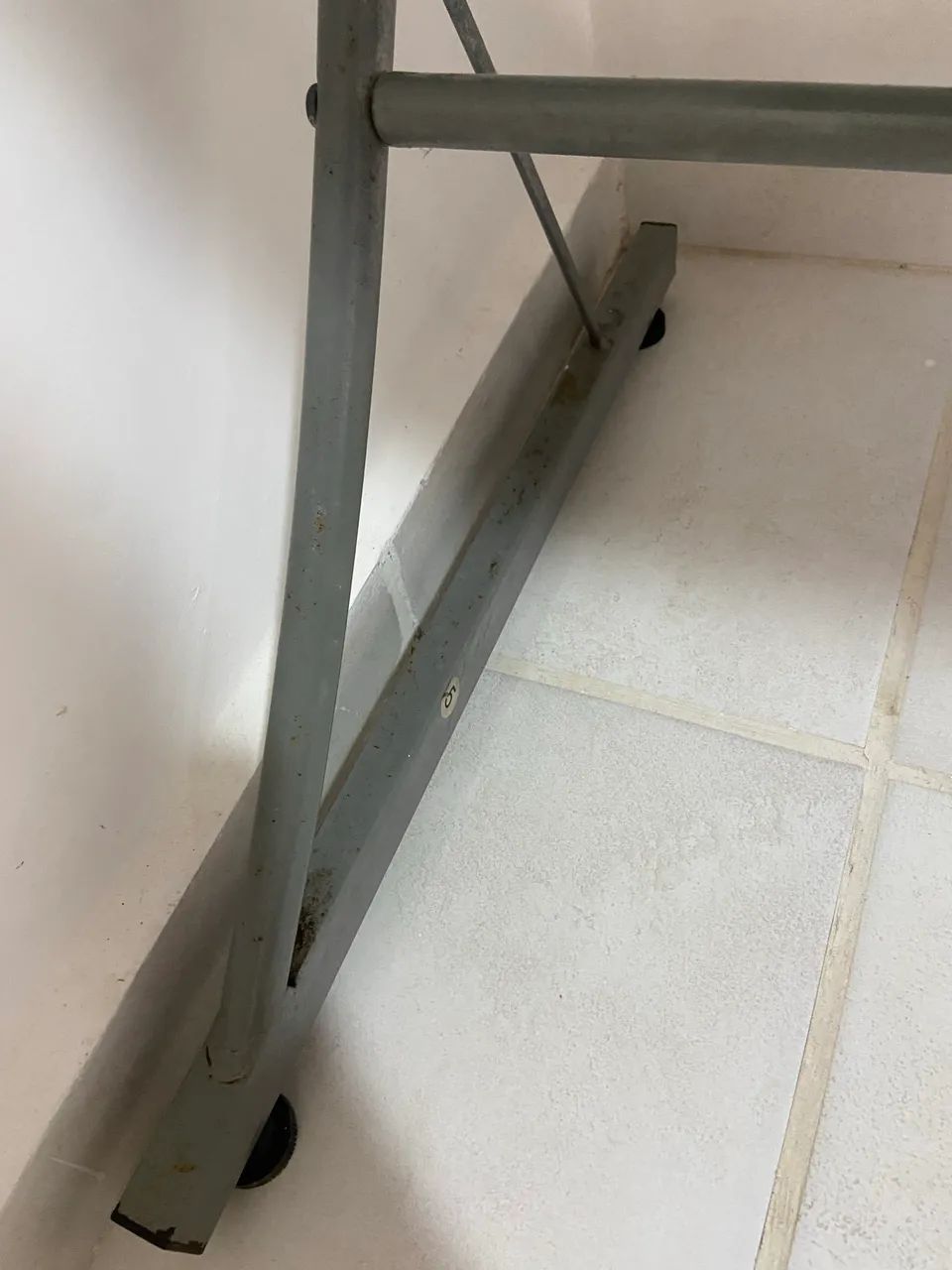 Mesa para escritório em vidro l. - Foto 2