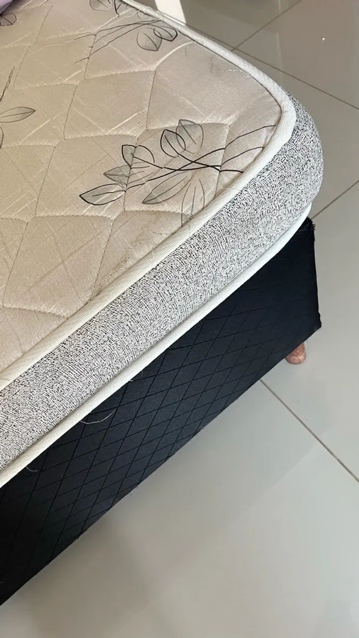 Vendo cama de solteiro seminova  - Foto 3