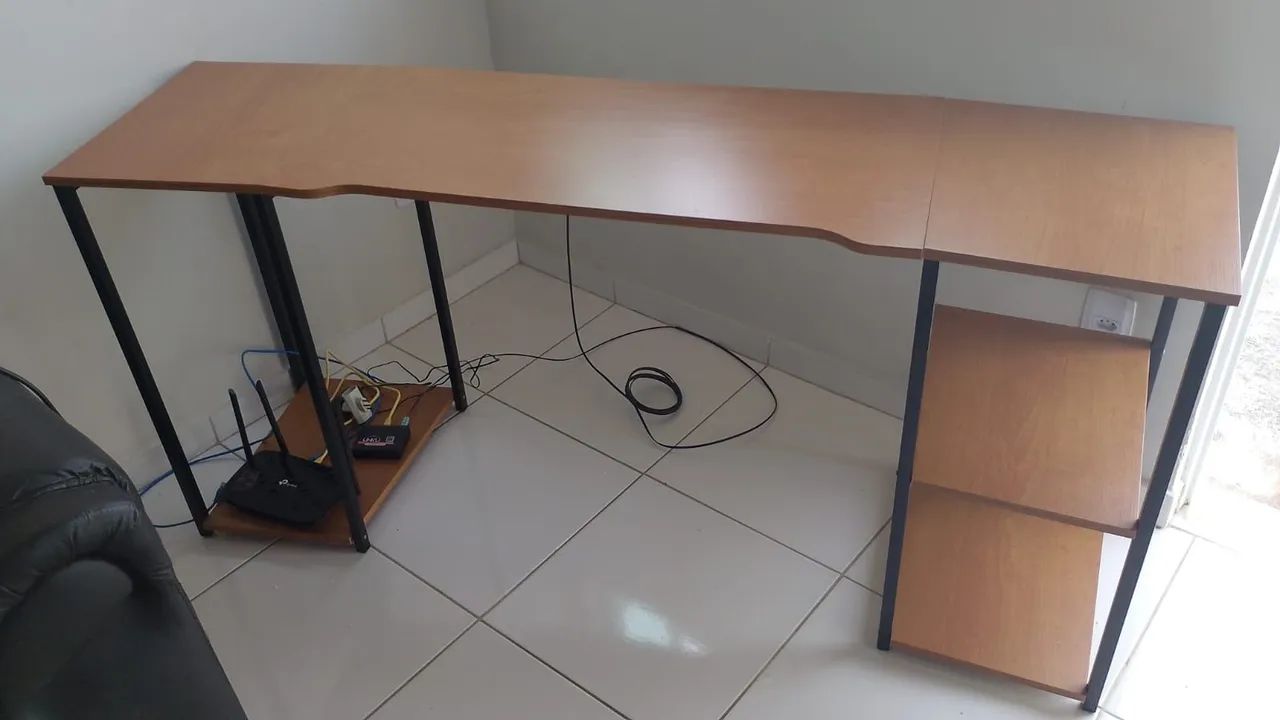 Mesa de computador industrial 