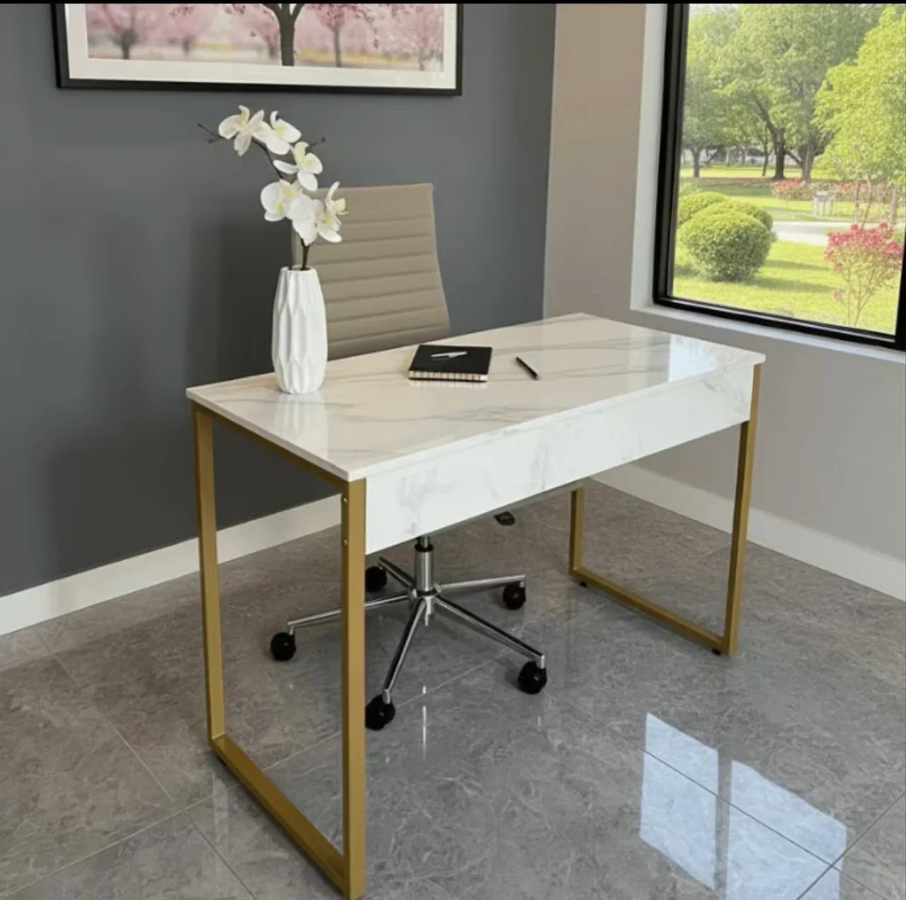 Mesa Home office 