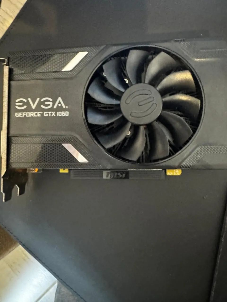 Placa de vídeo  EVGA GTX 1060 6gb 