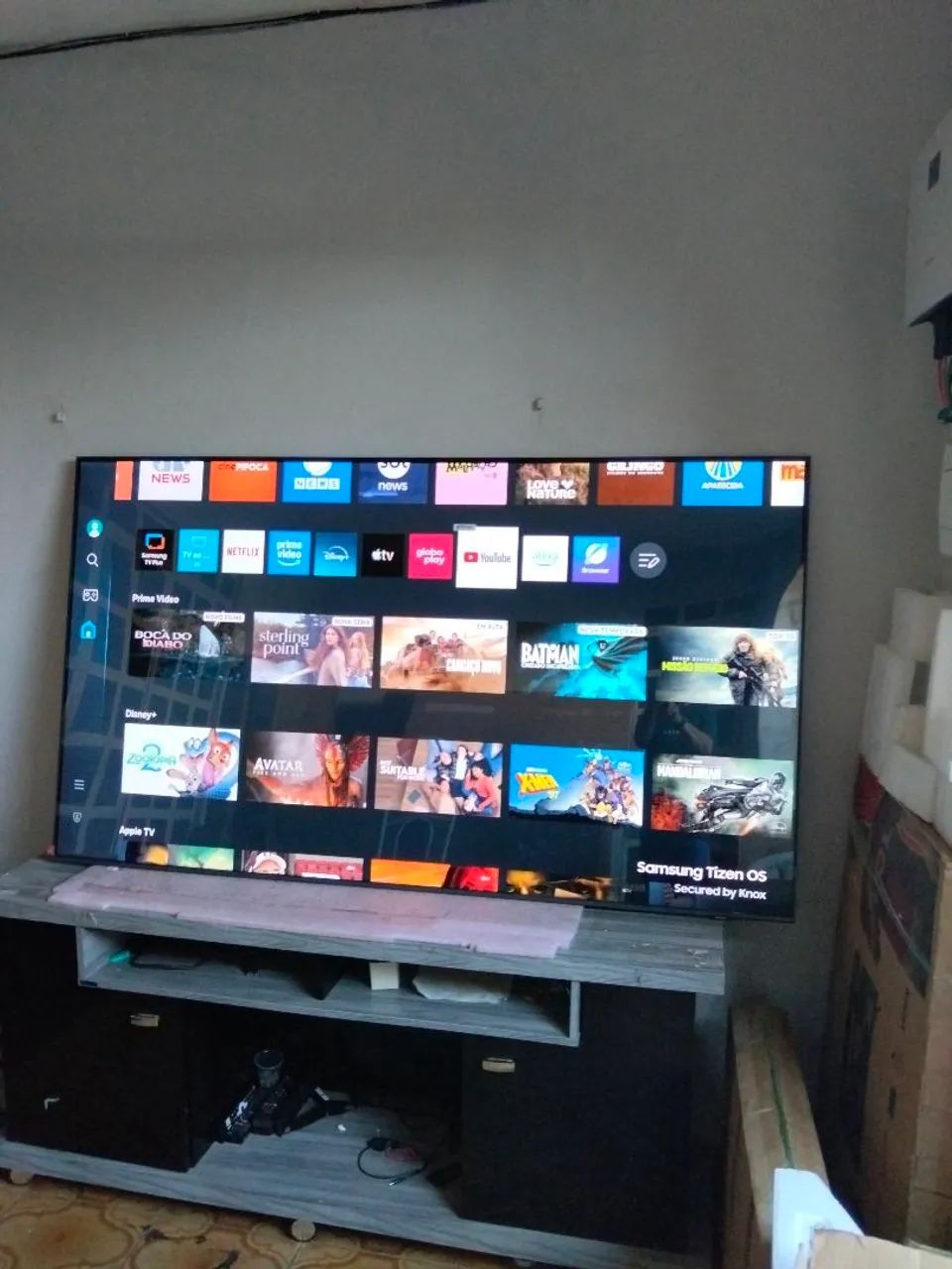TV 