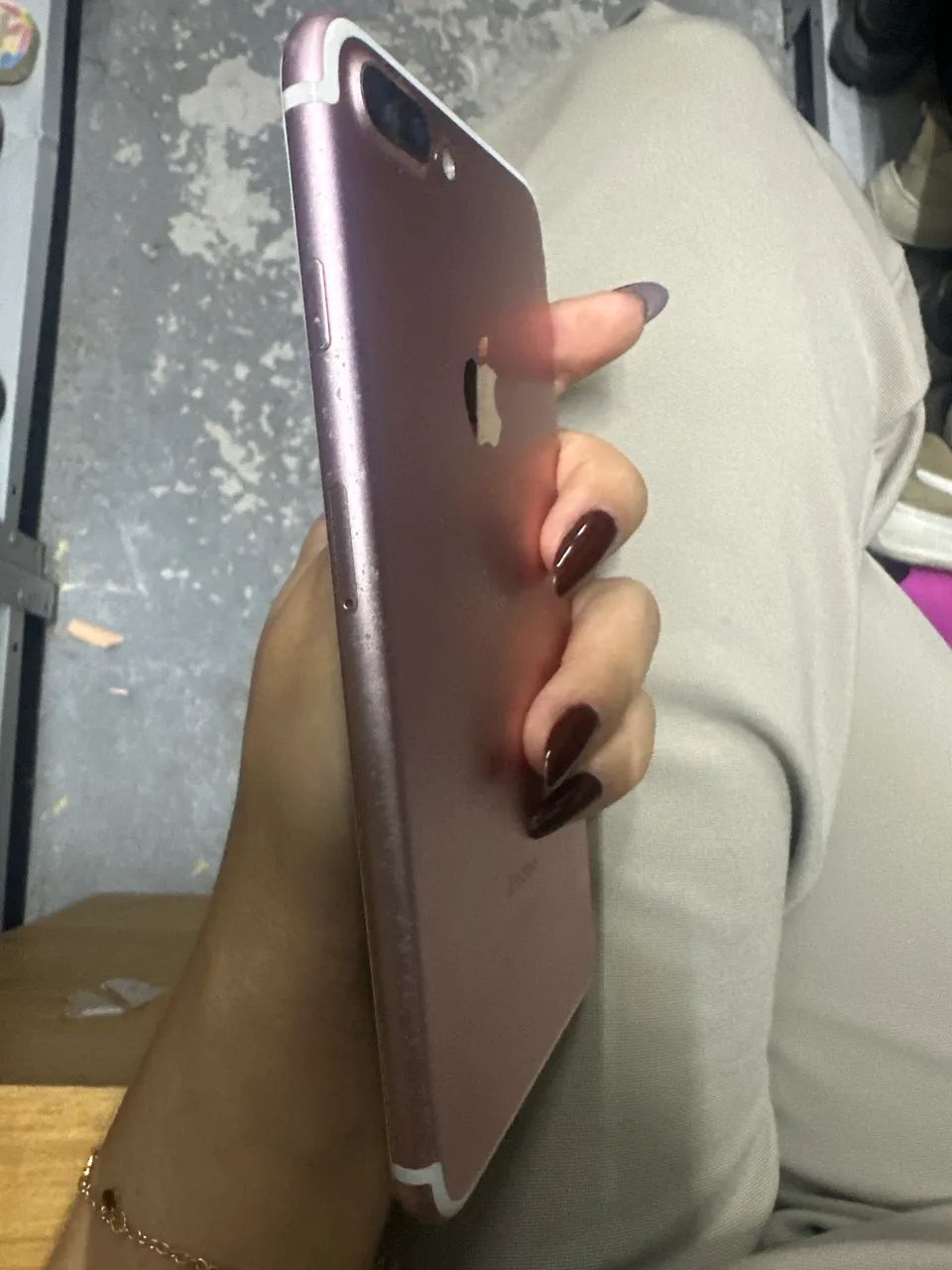 Vendo iPhone 7 Plus conservado  - Foto 4