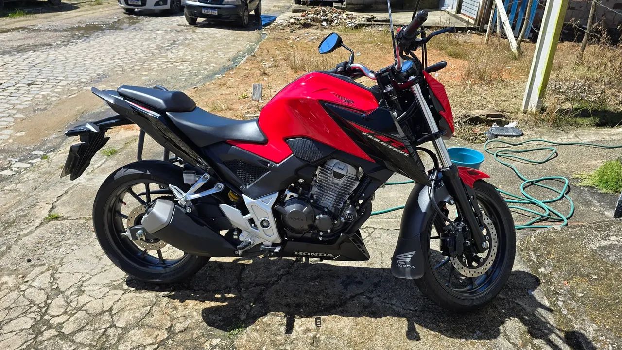 Cb twister 2024 abs - Foto 2