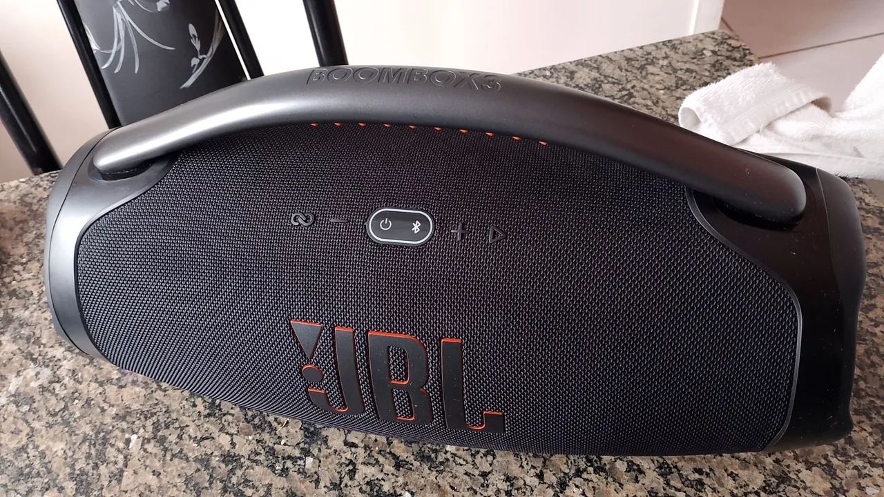 Vendo caixa boombox 3 JBL - Foto 2