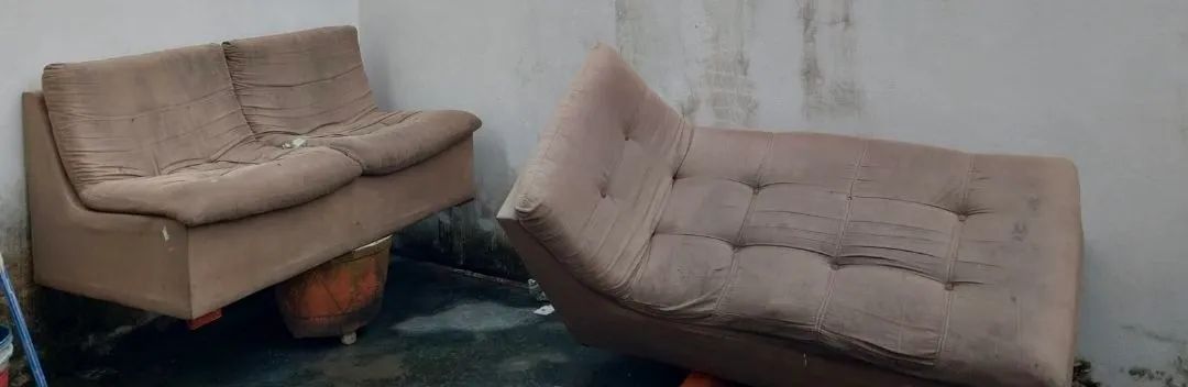 Sofás a venda