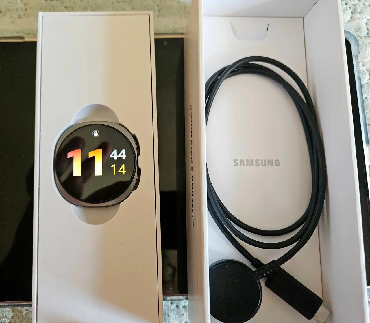Galaxy Watch 8 - 44mm Bluetooth  - Foto 2