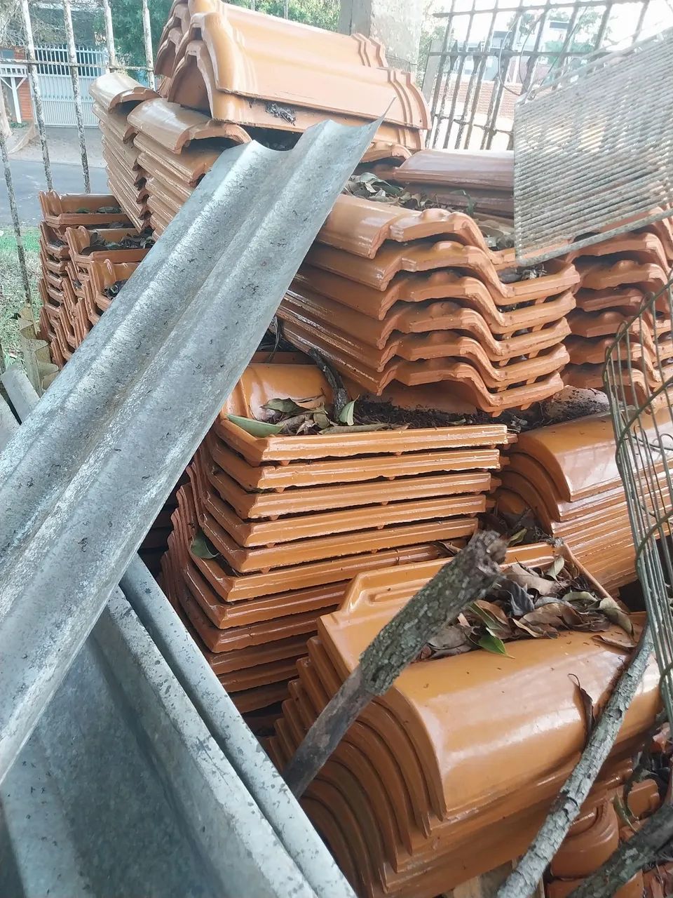 Enamel Roof Tile