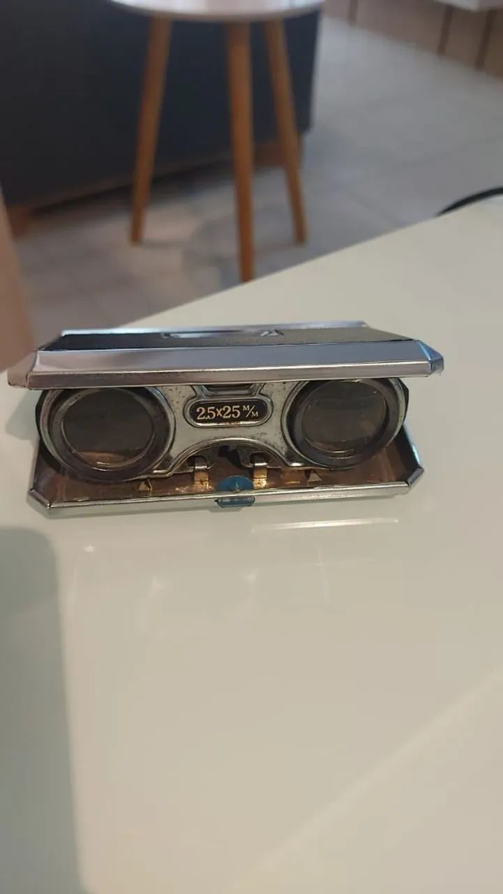 Binóculo vintage