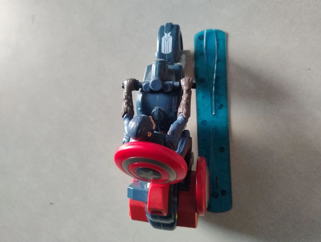 Capitão América com moto  - Foto 2