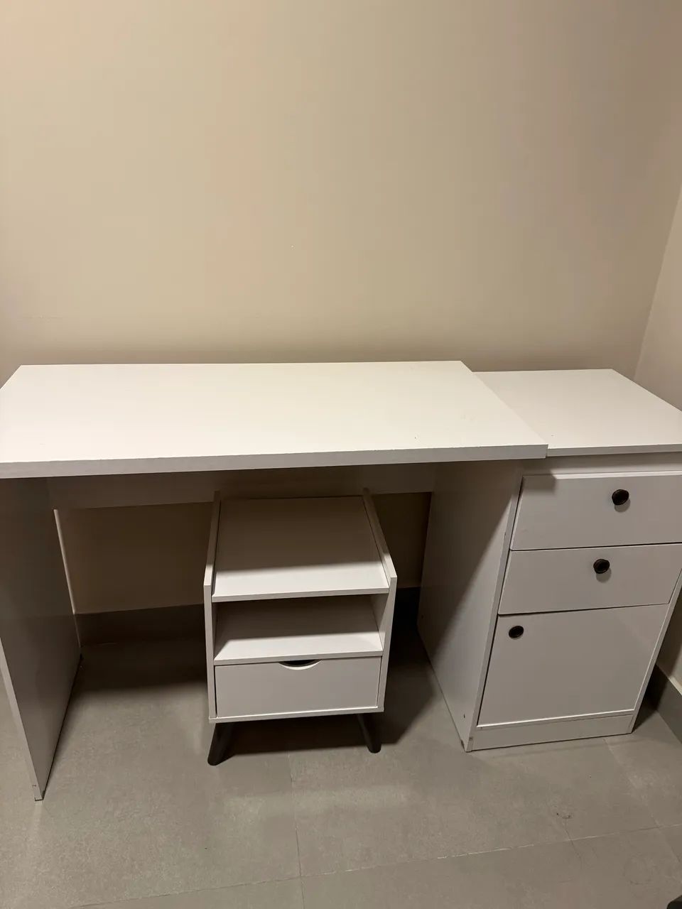 ESCRIVANINHA + MESA DE CABECEIRA  - Foto 2