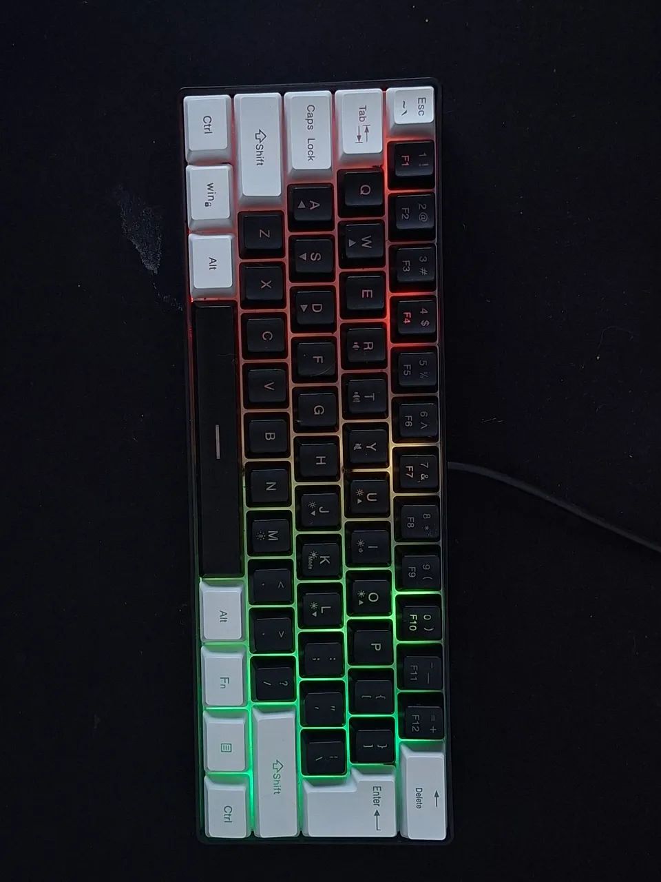 Teclado gamer 60% - Foto 2