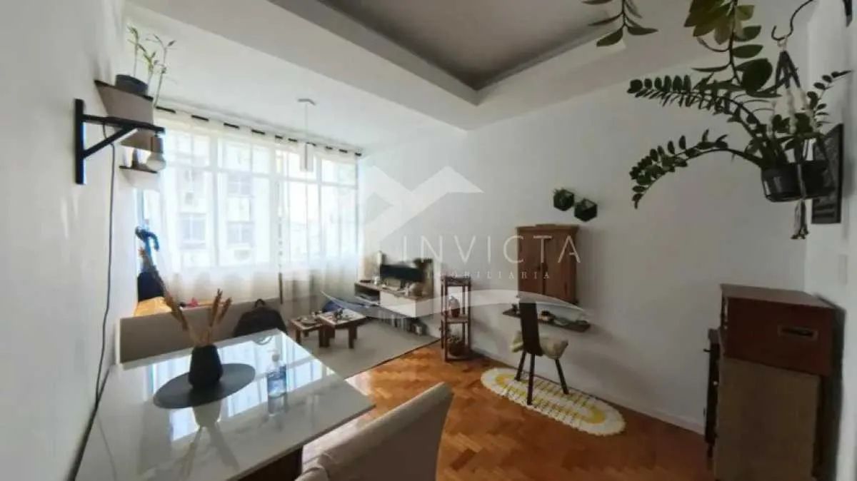 Excelente oportunidade de 2 quartos no Humaitá