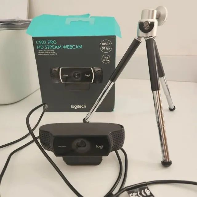 Webcam Logitech C922 Pro Com Tripé Full HD 1080p/30fps 720p/60fps