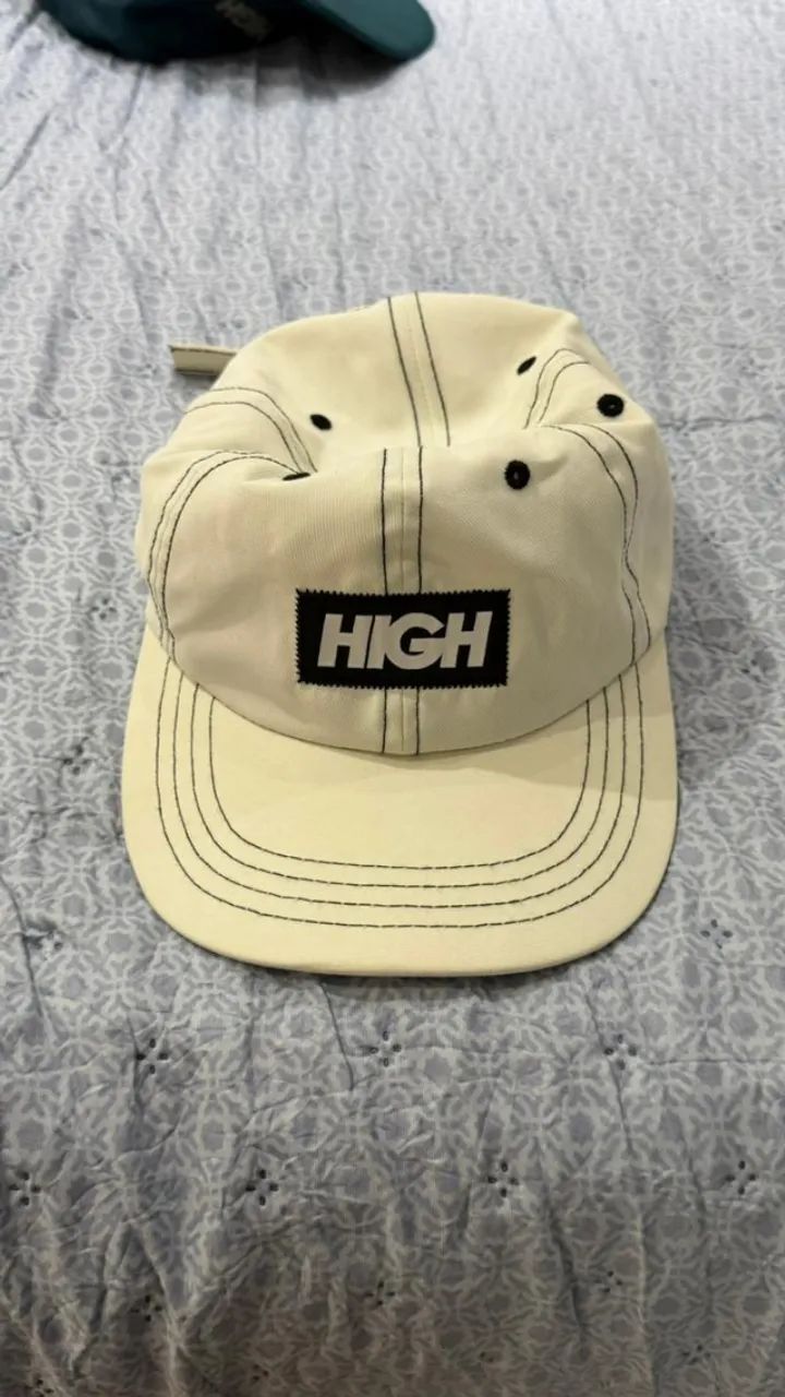 Boné HIGH