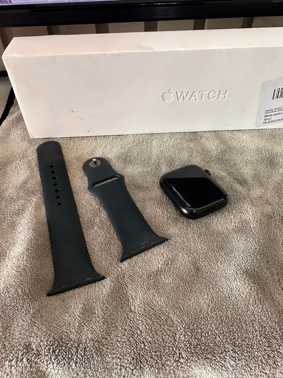 Apple Watch S8 45mm GPS Midnight com Caixa