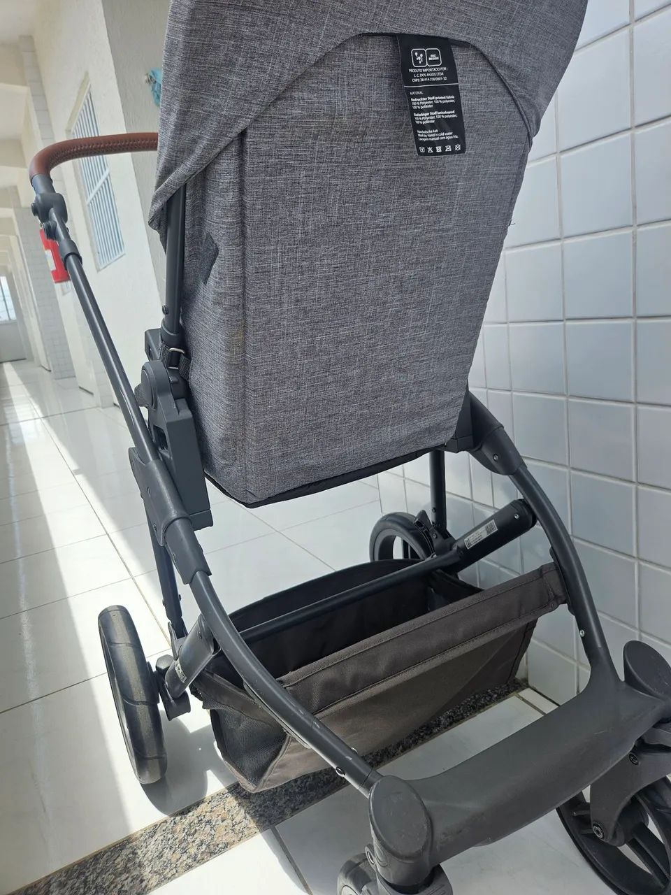 Carrinho de bebê para doação  - Foto 3