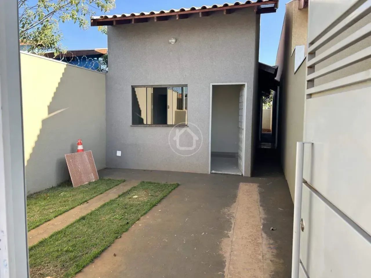 CASA COM EXCELENTE ACABAMENTO - Foto 2