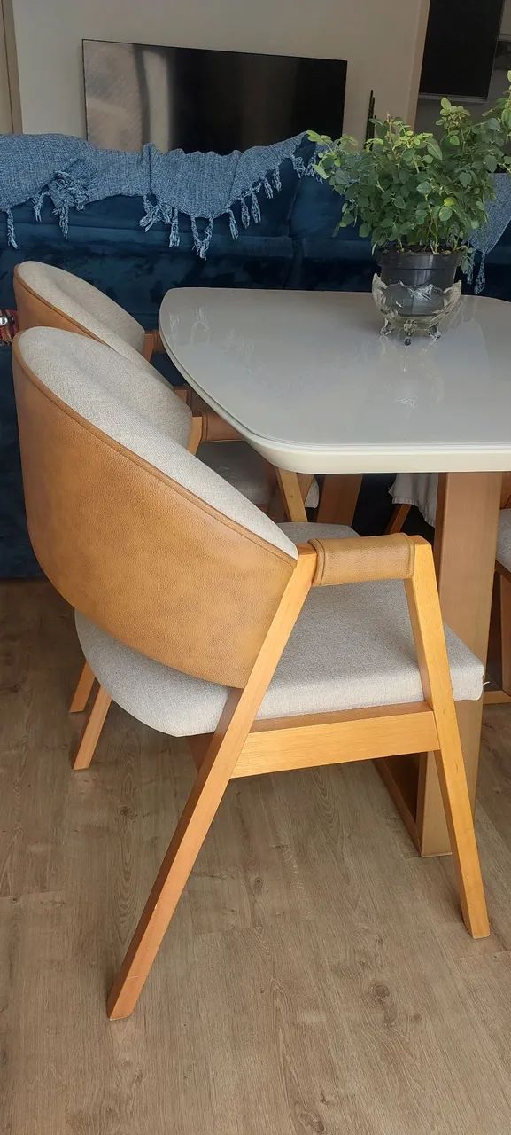 Mesa de luxo Com 4 cadeiras Beatriz Bege - Foto 2