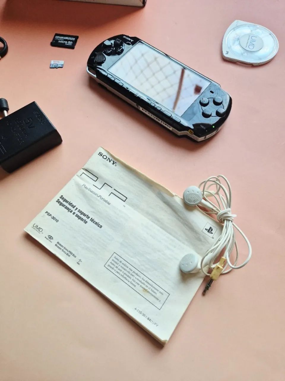 PSP 3000 Preto Completo 32Gb Lotado de Jogos + Jogo Mídia Física