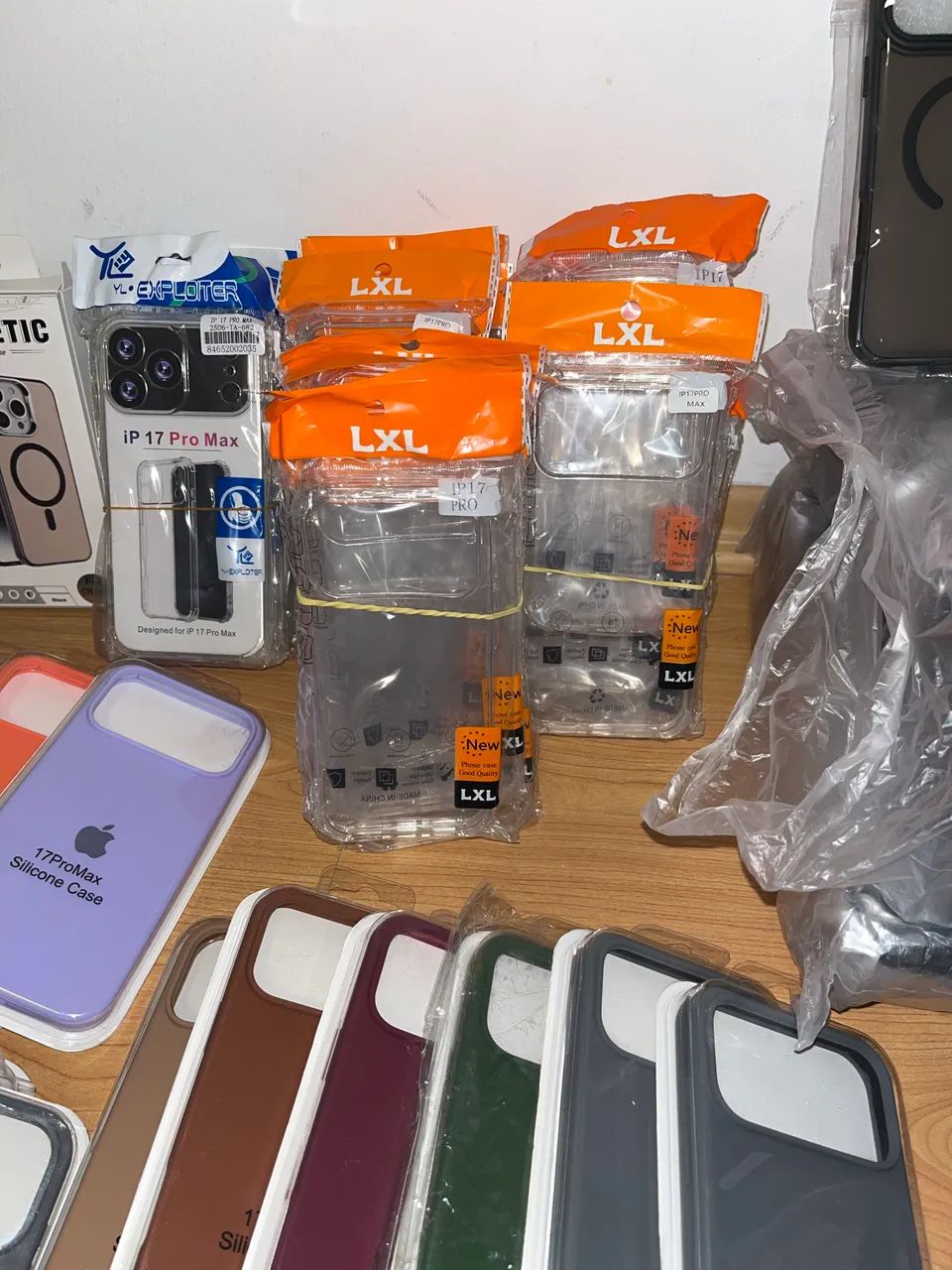 Lote Capinhas iPhone 17 Pro Max | Novas para Revenda - Foto 3