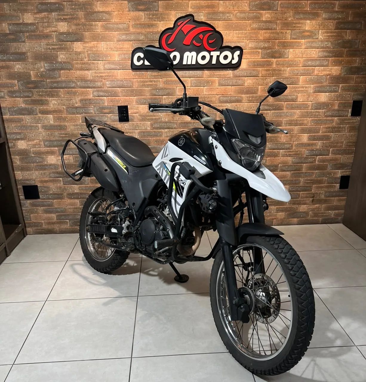 XTZ 250 LANDER BRANCA 2019/2020 - Foto 2