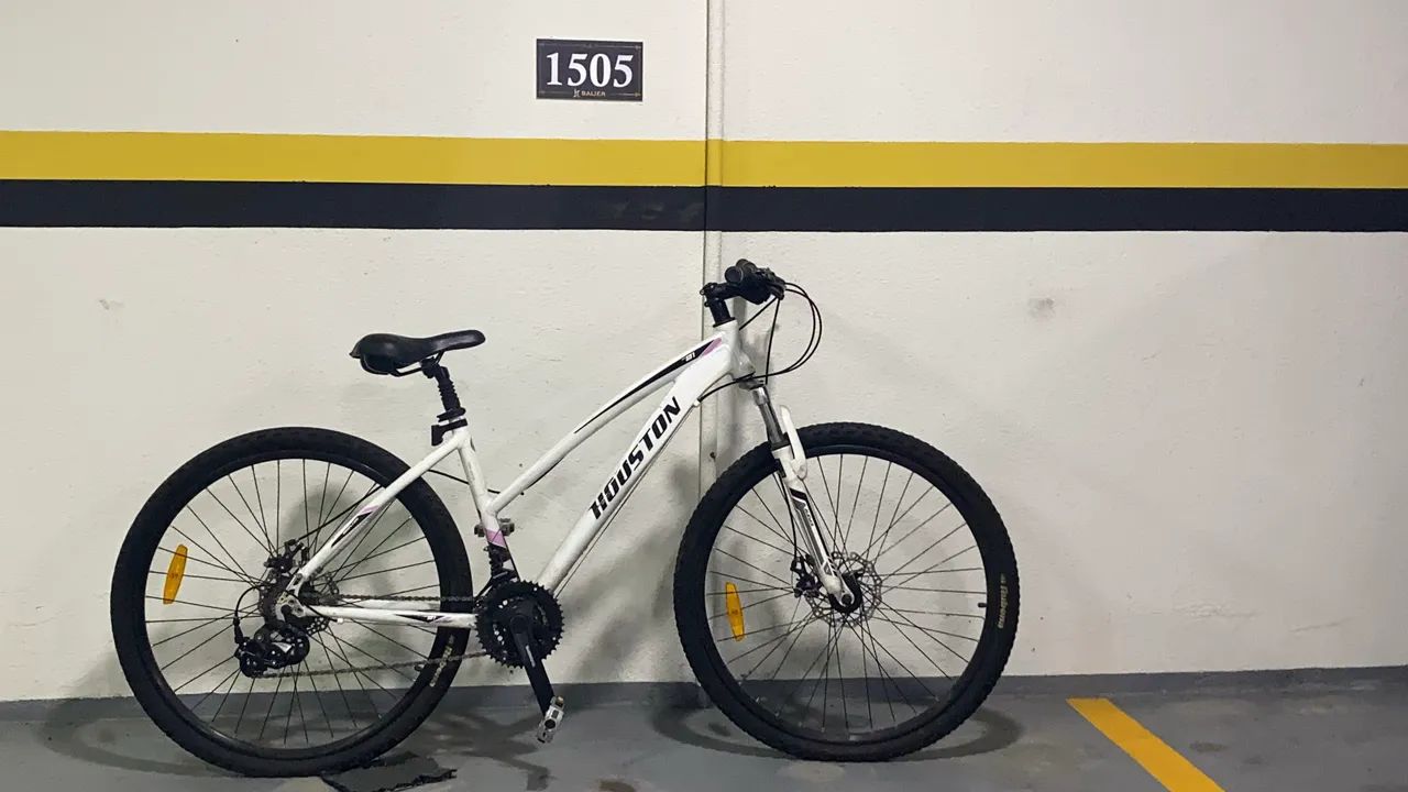 Bicicleta Houston em ótimo estado 