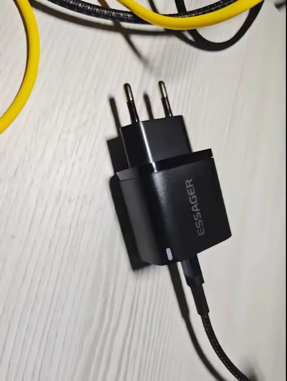 Fonte Turbo Essager 30W PD 3.0 QC 3.0 - Foto 4
