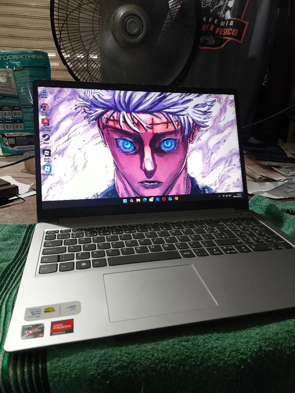 Notebook Lenovo ideapad 1i, Ryzen 3 7320u 