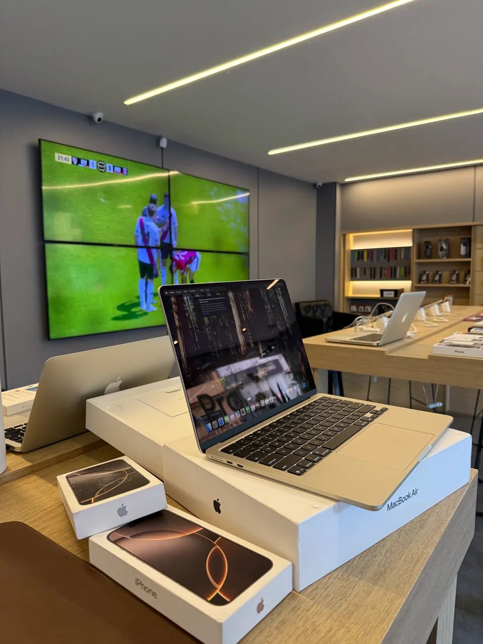 MacBook Air M4 24GB RAM  - Foto 3