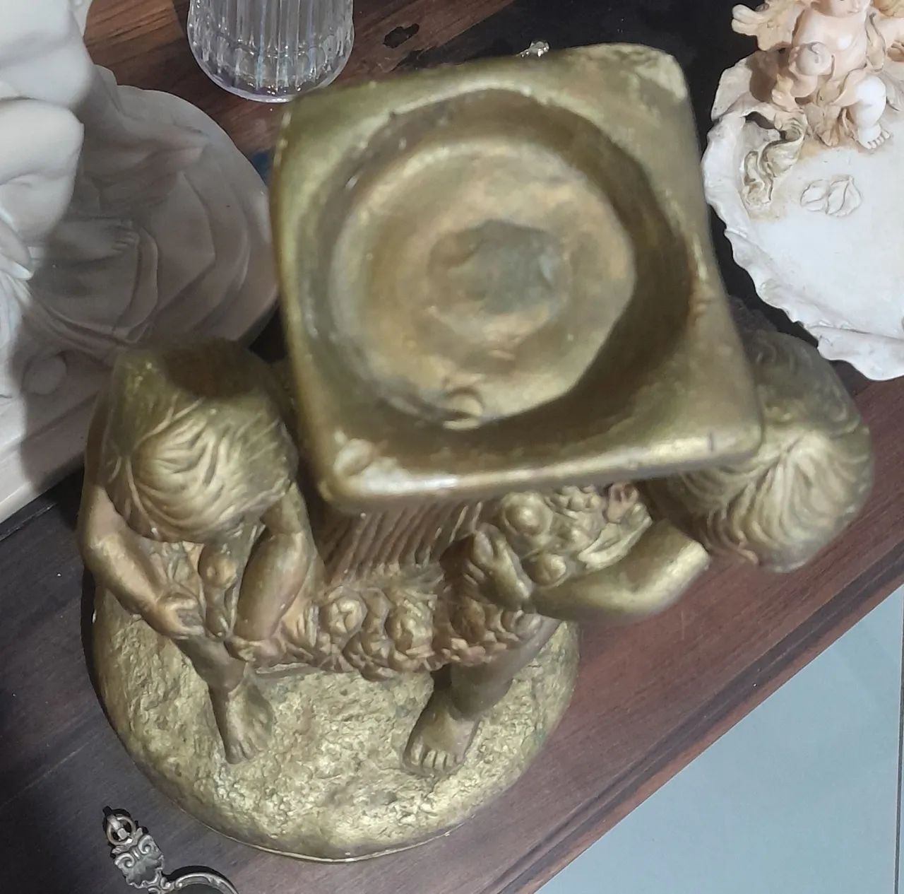 Castiçal querubins em gesso - Foto 3