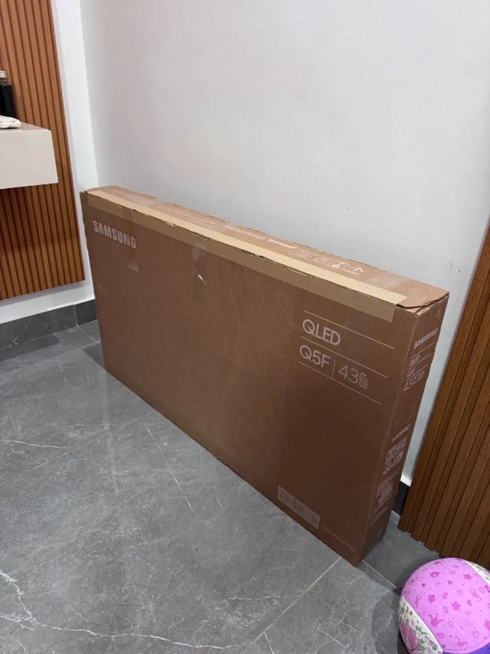 Tv Samsung QLED Q5F de 43 - Foto 3