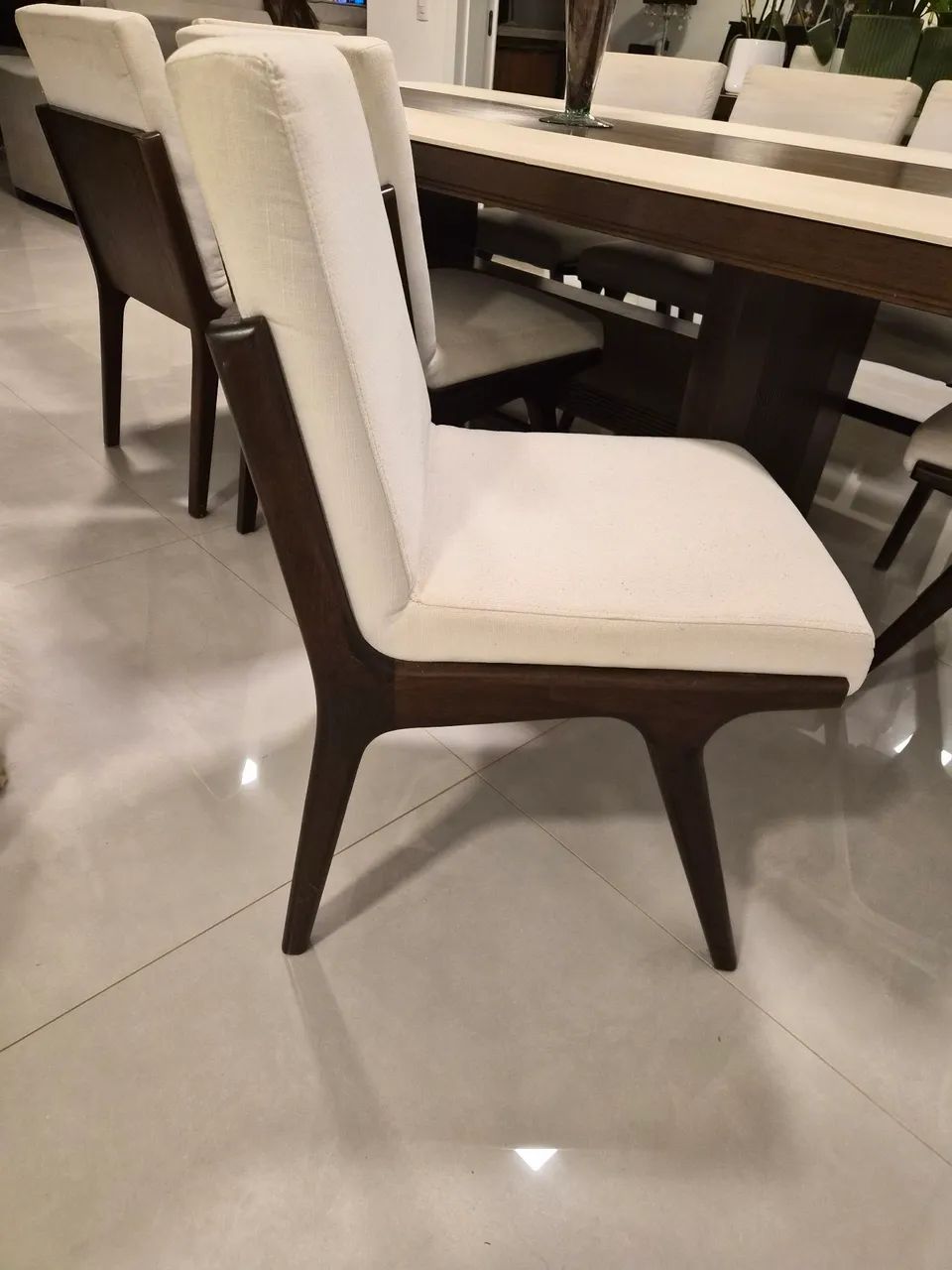 Mesa 8 lugares com cadeiras - Foto 2