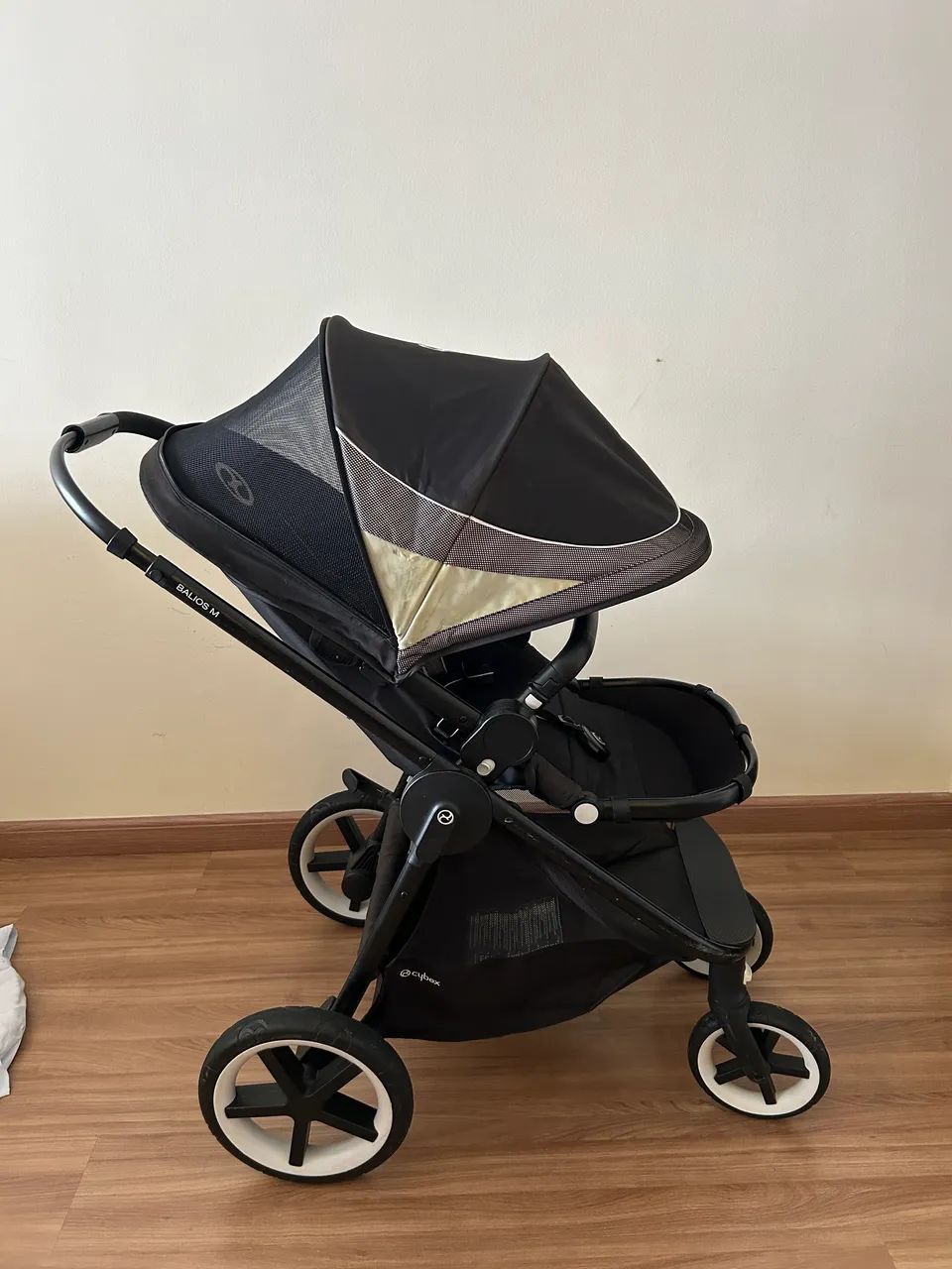 Carrinho Cybex modelo Balios M