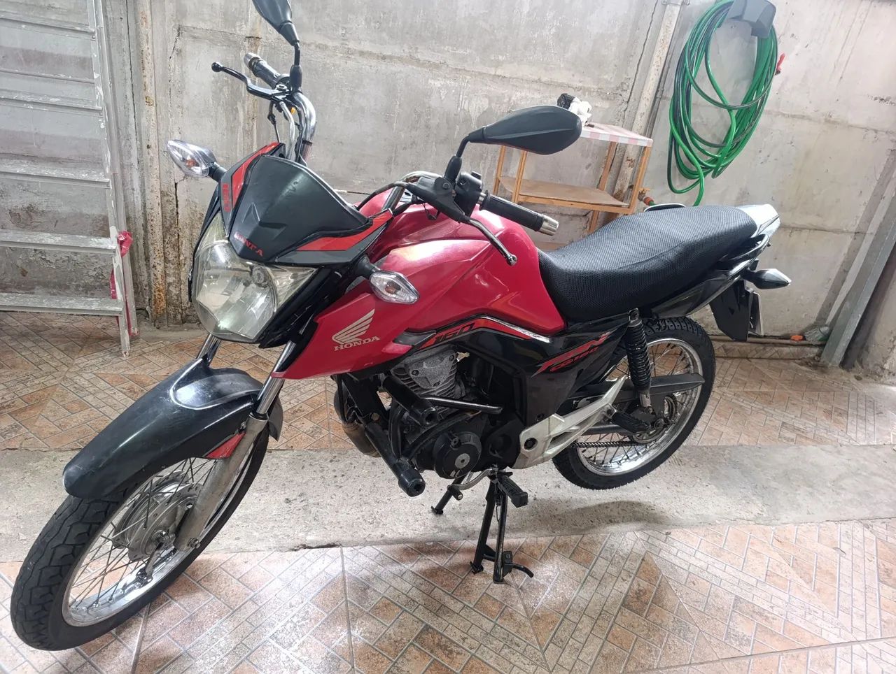 Vendo CG start 160