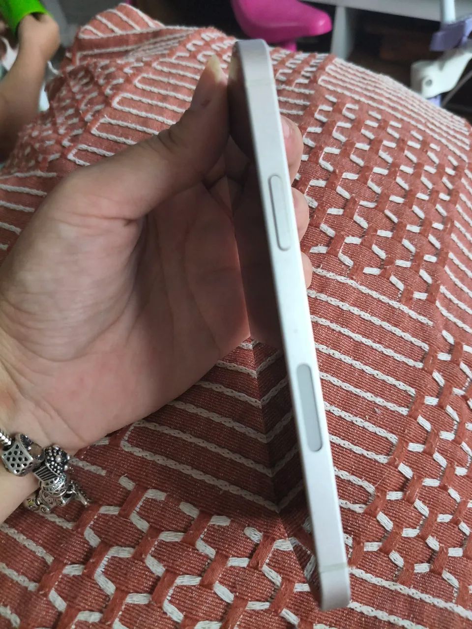 iPhone 12 64GB branco  - Foto 5