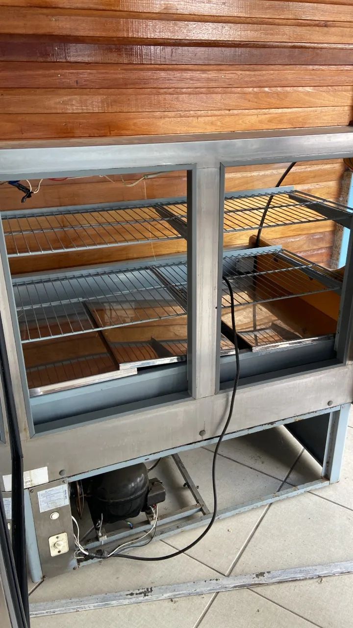 Vitrine refrigerada 220 watts  - Foto 2