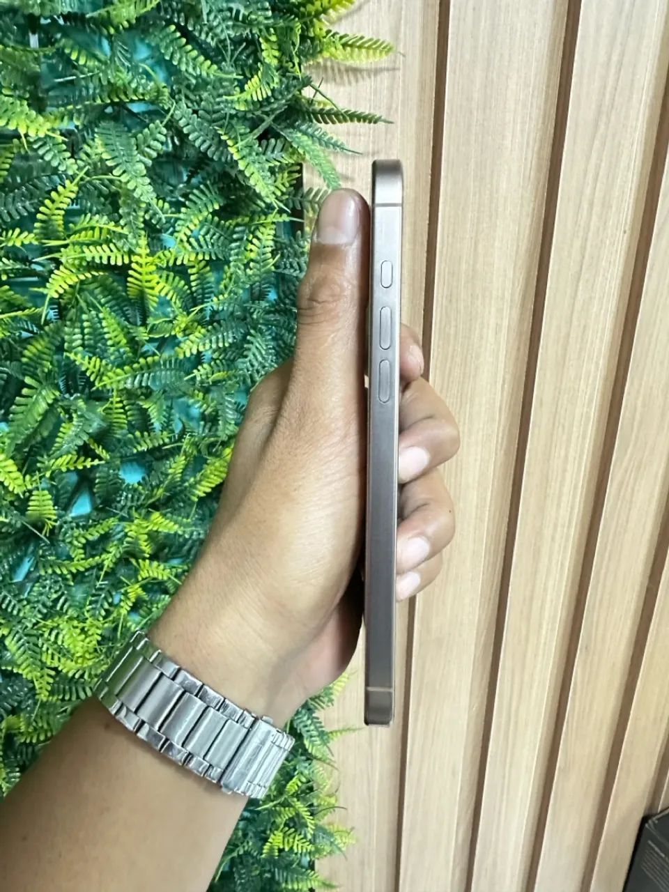 iPhone 16 Pro Max Desert 256GB  - Foto 4