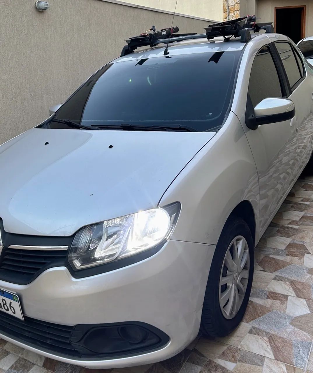 Renault Logan Expression Hi-flex 1.6 8V 4P 2014 - Foto 3