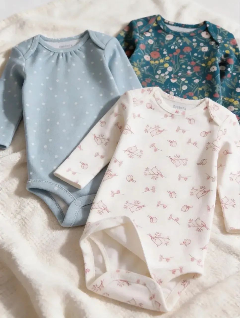 Kit com 3 body bebê CARTERS menina  - Foto 2