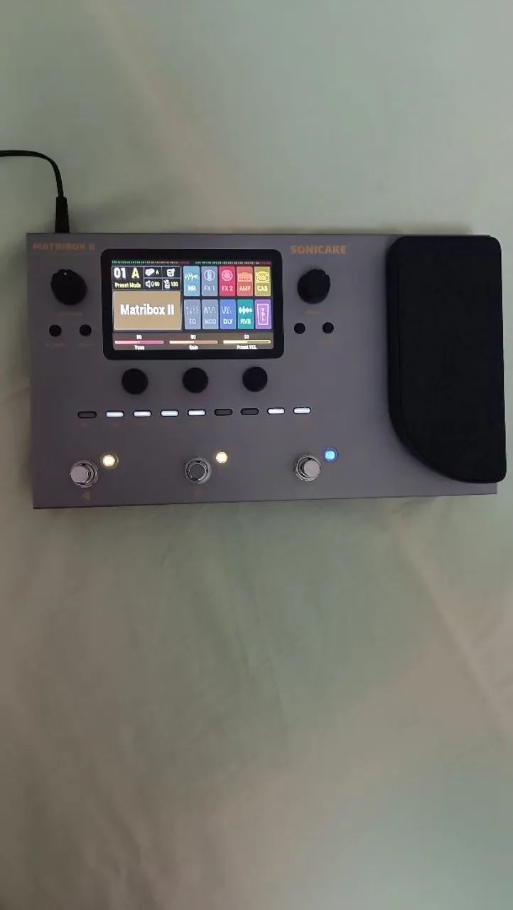 Pedaleira Sonicake Matrixbox II