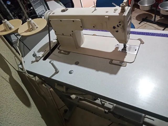 Maquina De Costura Reta Industrial Sun Star Usada - Foto 5