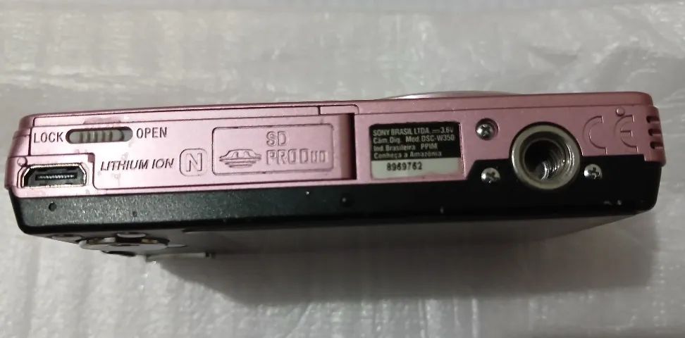 Sony Cyber-shot DSC-W350 14.1MP. Kit Completo (Carregador, Cartão 4GB e Alça). Uma Lenda - Foto 3