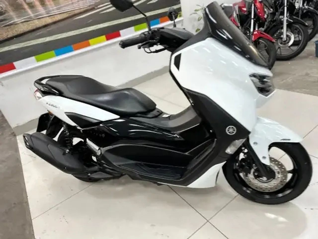 YAMAHA NMAX 160 ABS - Foto 4
