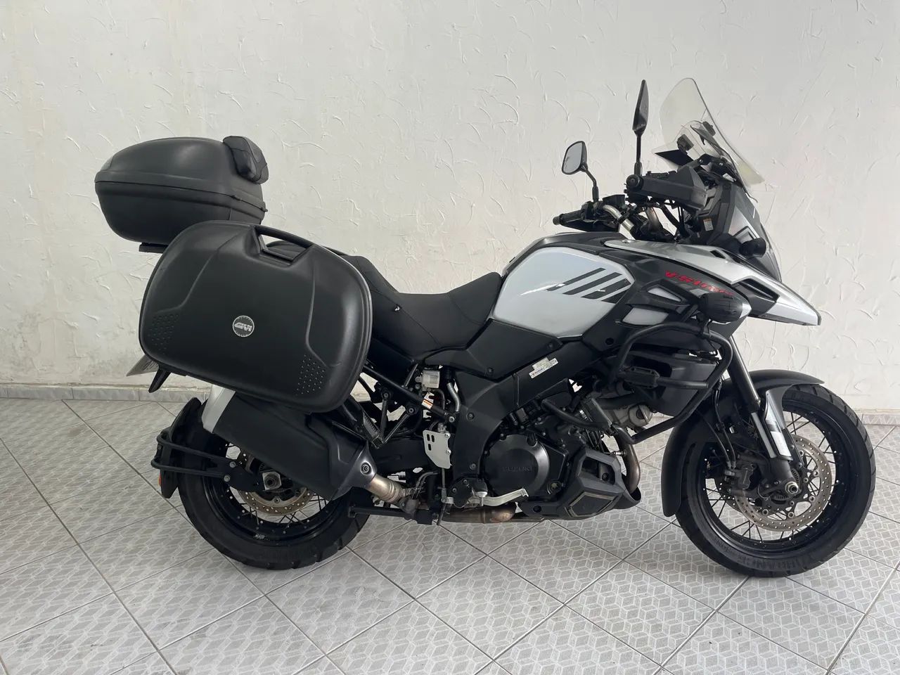 SUZUKI V-STRON 1000 cc - Foto 2