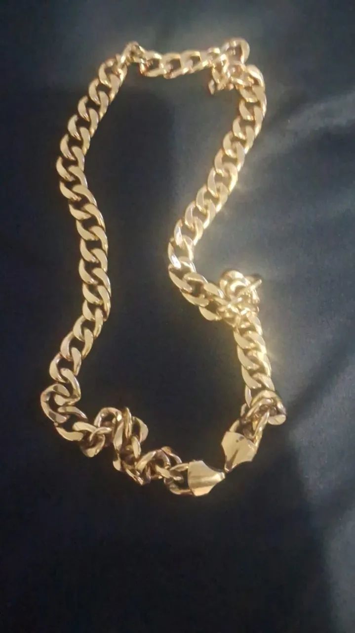 Corrente folheada a ouro