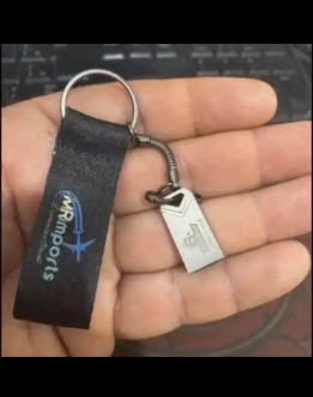 Pendrive Premium 3.0 com + 80 pastas de músicas grátis 