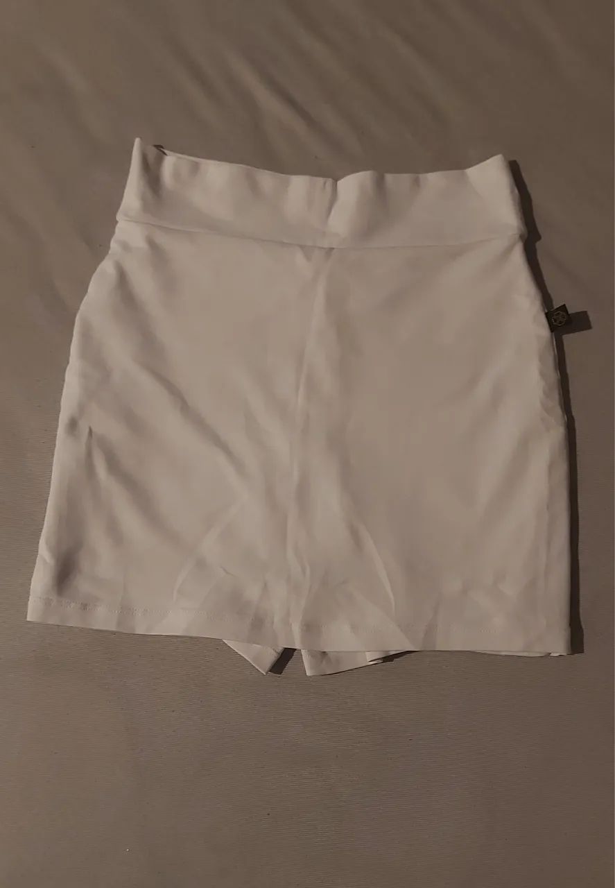 Short Saia LUXXO